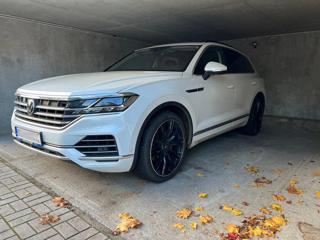 4 Velgen 22 inch H5060 BLP Zwart + Gepolijste Rand 5x112 ET20 66.45 Geschikt voor Audi, Volkswagen, Mercedes, Porsche - VCTparts.nl