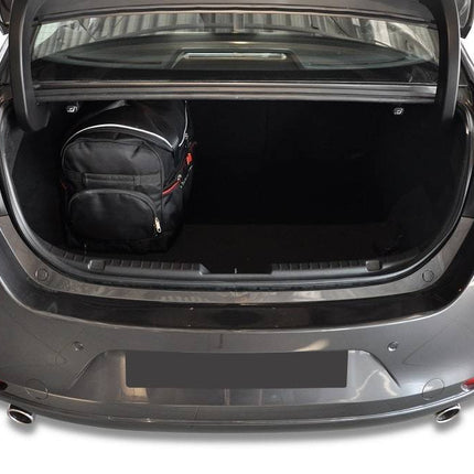 Kjust Reistassenset voor Mazda 3 Sedan vanaf 2019