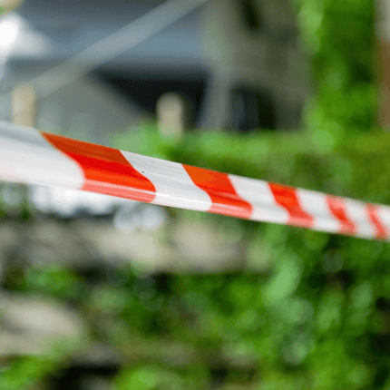 Afzetlint - 500m Rood/Wit - Sterk Afzetband voor Markeren en Afzetten Verpakt in Afroldoos - VCTparts.nl