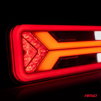 AMiO RCL - 09 - L Dynamische LED Achterlicht – Links Multifunctionele Vrachtwagenverlichting Aanhanger Bus Achterlamp - VCTparts.nl