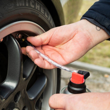 CarSafety CarSafety Auto Banden Reparatie Spray 450ml – Nood Reparatie en Bandenvuller zonder Gereedschap Einparts 3