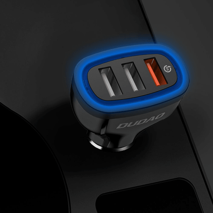 Dudao Dudao Autolader Snellader 3 x USB - A 18W (3.0 QC) Contraplug Zwart Hurtel 2