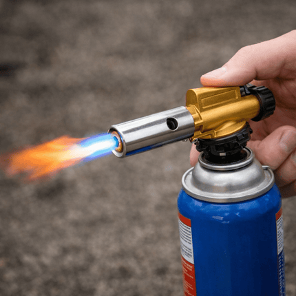 Gasbrander met Regelknop en Ontsteker – Krachtige Handbrander Verhitting voor Kamperen en Klussen - Gietijzeren Branderkop Cast Iron Burner - VCTparts.nl