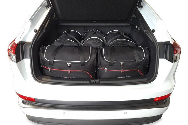 Kjust Kjust Reistassenset voor Audi Q4 Sportback e-tron vanaf 2021 - Set van 5 Tassen met 2 Roltassen 1 Sporttas en 2 Vliegtuigtassen Harvest Automotive 1
