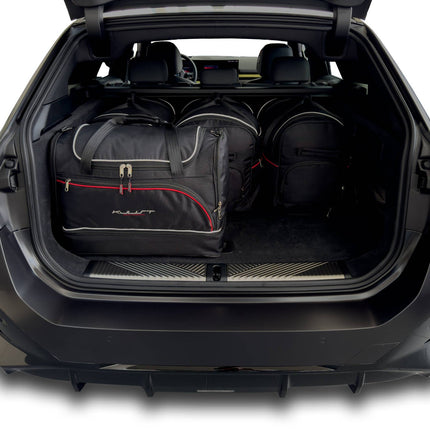 Kjust Kjust Reistassenset voor BMW i5 Touring vanaf 2023 - Set van 5 Tassen met 3 Roltassen en 2 Sporttassen Harvest Automotive 2