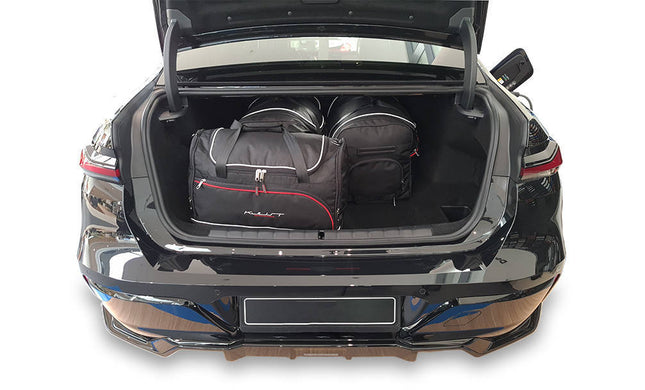 Kjust Kjust Reistassenset voor BMW i7 vanaf 2022 - Set van 4 Tassen met 2 Roltassen en 2 Sporttassen Harvest Automotive 2