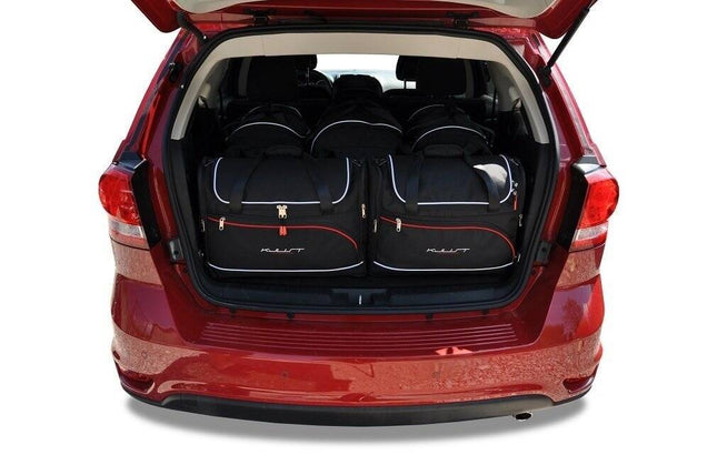 Kjust Kjust Reistassenset voor Fiat Freemont 2011-2016 - Set van 5 Tassen met 3 Roltassen en 2 Vliegtuigtassen Harvest Automotive 1