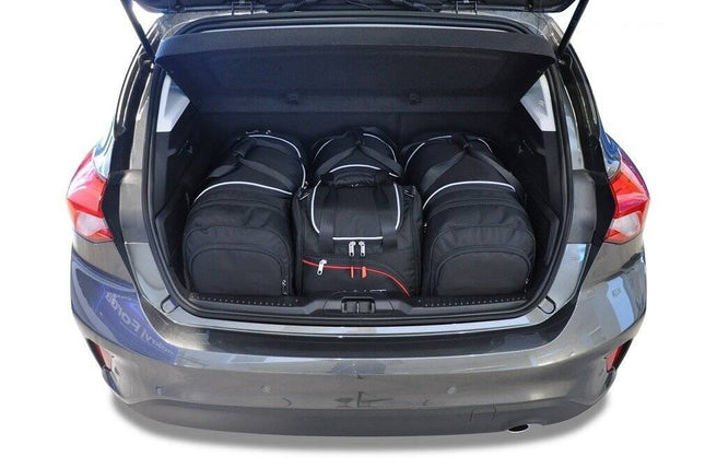 Kjust Kjust Reistassenset voor Ford Focus 5-deurs vanaf 2018 - Set van 4 Tassen met 2 Roltassen en 2 Sporttassen Harvest Automotive 1