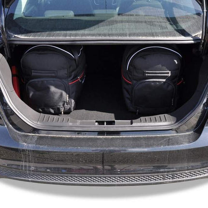 Kjust Kjust Reistassenset voor Ford Focus Sedan 2011-2014 - Set van 5 Tassen met 3 Roltassen en 2 Vliegtuigtassen Harvest Automotive 4