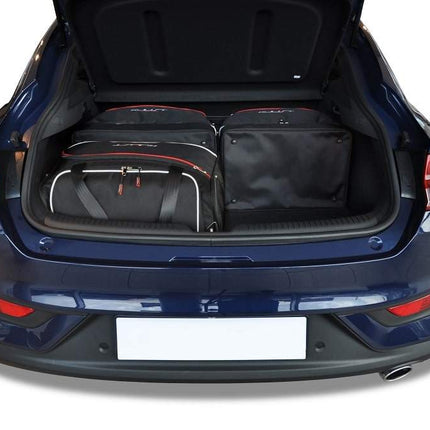 Kjust Kjust Reistassenset voor Hyundai i30 Fastback vanaf 2018 - Set van 4 Tassen met 2 Sporttassen en 2 Vliegtuigtassen Harvest Automotive 2