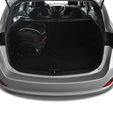 Kjust Kjust Reistassenset voor Hyundai i30 Tourer 2012-2017 - Set van 5 Tassen met 3 Roltassen en 2 Vliegtuigtassen Harvest Automotive 5