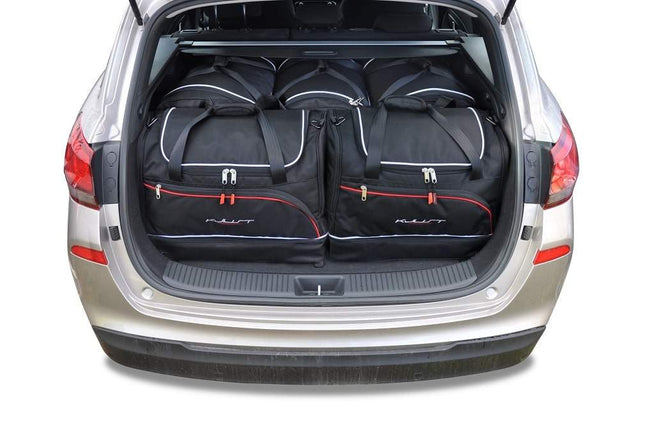 Kjust Kjust Reistassenset voor Hyundai i30 Tourer vanaf 2017 - Set van 5 Tassen met 3 Roltassen en 2 Sporttassen Harvest Automotive 1