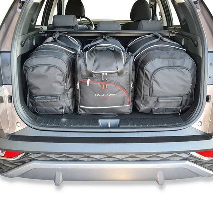 Kjust Kjust Reistassenset voor Hyundai Tucson vanaf 2020 - Set van 4 Tassen met 2 Roltassen 1 Sporttas en 1 Vliegtuigtas Harvest Automotive 1
