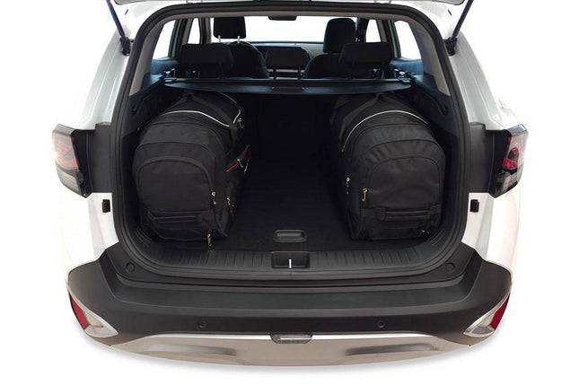 Kjust Kjust Reistassenset voor Kia Sportage 5-deurs vanaf 2021 - Set van 3 Tassen met 3 Roltassen Harvest Automotive 2