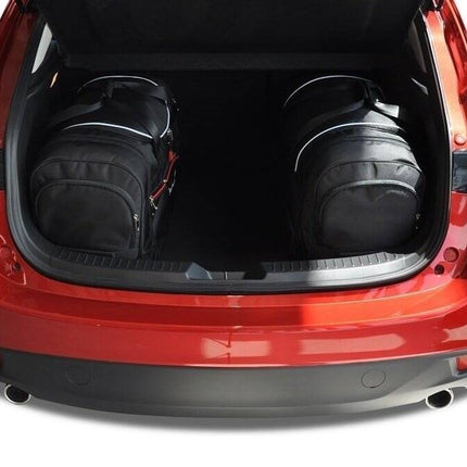 Kjust Kjust Reistassenset voor Mazda 3 Fastback vanaf 2014 - Set van 4 Tassen met 2 Roltassen 1 Sporttas en 1 Vliegtuigtas Harvest Automotive 3