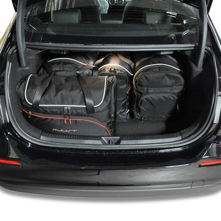 Kjust Kjust Reistassenset voor Mercedes Benz A-Klasse Limousine vanaf 2019 - Set van 5 Tassen met 2 Roltassen en 3 Vliegtuigtassen Harvest Automotive 2