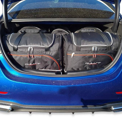 Kjust Kjust Reistassenset voor Mercedes Benz C-Klasse Limousine vanaf 2021 - Set van 5 Tassen met 2 Roltassen 2 Sporttassen en 1 Vliegtuigtas Harvest Automotive 1