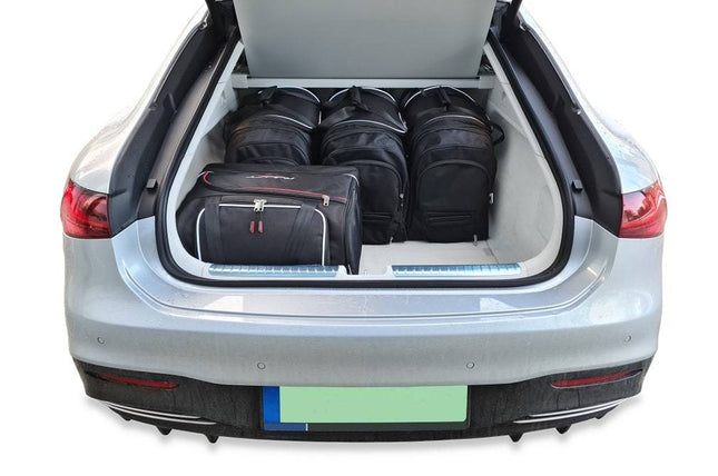 Kjust Kjust Reistassenset voor Mercedes Benz EQS Limousine vanaf 2022 - Set van 5 Tassen met 3 Roltassen en 2 Sporttassen Harvest Automotive 2