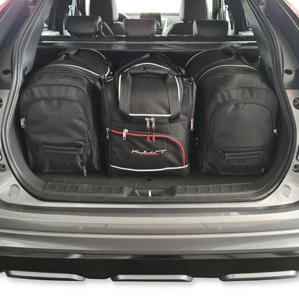 Kjust Kjust Reistassenset voor Mitsubishi Eclipse Cross vanaf 2017 - Set van 4 Tassen met 2 Roltassen 1 Sporttas en 1 Vliegtuigtas Harvest Automotive 1