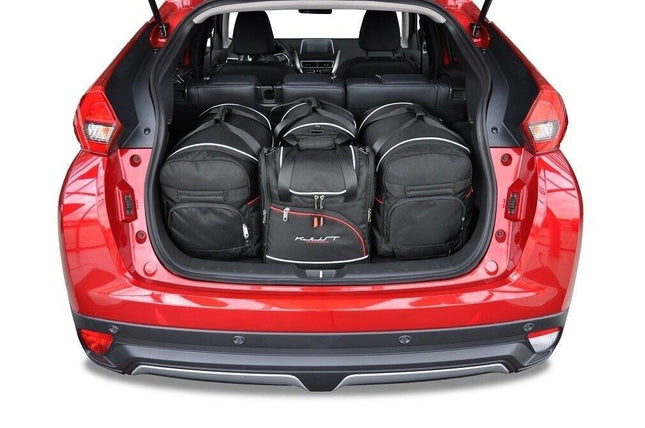 Kjust Kjust Reistassenset voor Mitsubishi Eclipse Cross vanaf 2017 - Set van 4 Tassen met 2 Roltassen 1 Sporttas en 1 Vliegtuigtas Harvest Automotive 1