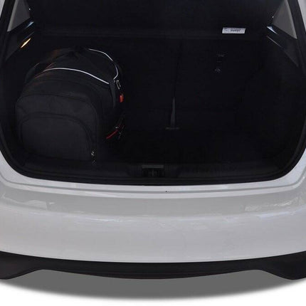 Kjust Kjust Reistassenset voor Nissan Pulsar 5-deurs vanaf 2014 - Set van 4 Tassen met 2 Roltassen 1 Sporttas en 1 Vliegtuigtas Harvest Automotive 4
