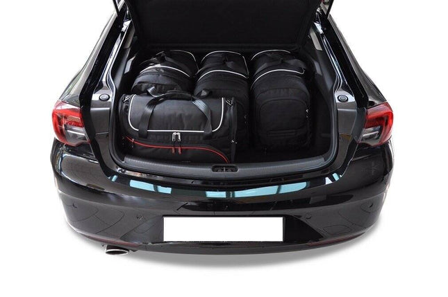 Kjust Kjust Reistassenset voor Opel Insignia Grand Sport vanaf 2017 - Set van 5 Tassen met 3 Roltassen en 2 Vliegtuigtassen Harvest Automotive 2