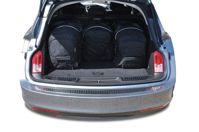 Kjust Kjust Reistassenset voor Opel Insignia Sports Tourer 2008-2017 - Set van 4 Tassen met 3 Roltassen en 1 Sporttas Harvest Automotive 2