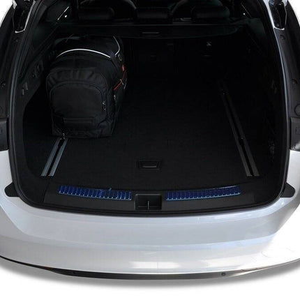 Kjust Kjust Reistassenset voor Opel Insignia Sports Tourer vanaf 2017 - Set van 5 Tassen met 3 Roltassen en 2 Sporttassen Harvest Automotive 5