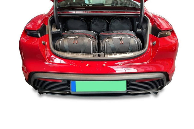 Kjust Kjust Reistassenset voor Porsche Taycan Sedan vanaf 2020 - Set van 5 Tassen met 2 Sporttassen en 3 Vliegtuigtassen Harvest Automotive 1