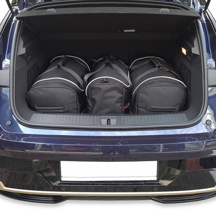 Kjust Kjust Reistassenset voor Renault Megane 5-deurs E-Tech vanaf 2022 - Set van 3 Tassen met 2 Roltassen en 1 Sporttas Harvest Automotive 4