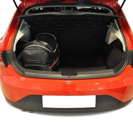 Kjust Kjust Reistassenset voor Seat Leon 5-deurs 2013-2020 - Set van 4 Tassen met 2 Roltassen 1 Sporttas en 1 Vliegtuigtas Harvest Automotive 4