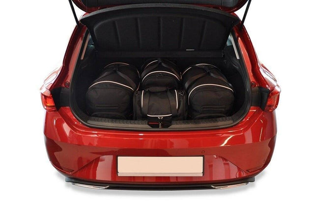 Kjust Kjust Reistassenset voor Seat Leon 5-deurs vanaf 2020 - Set van 4 Tassen met 2 Roltassen 1 Sporttas en 1 Vliegtuigtas Harvest Automotive 1