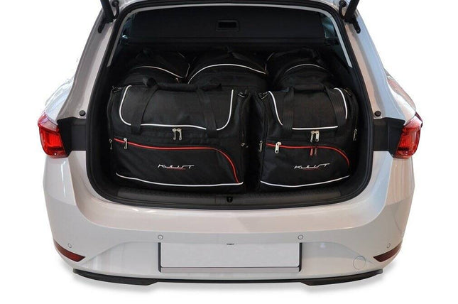 Kjust Kjust Reistassenset voor Seat Leon 5-deurs vanaf 2020 - Set van 5 Tassen met 3 Roltassen en 2 Vliegtuigtassen Harvest Automotive 1