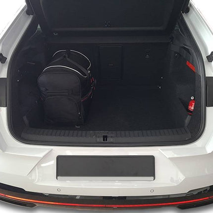 Kjust Kjust Reistassenset voor Skoda Enyaq Coupe vanaf 2022 - Set van 5 Tassen met 3 Roltassen en 2 Vliegtuigtassen Harvest Automotive 5