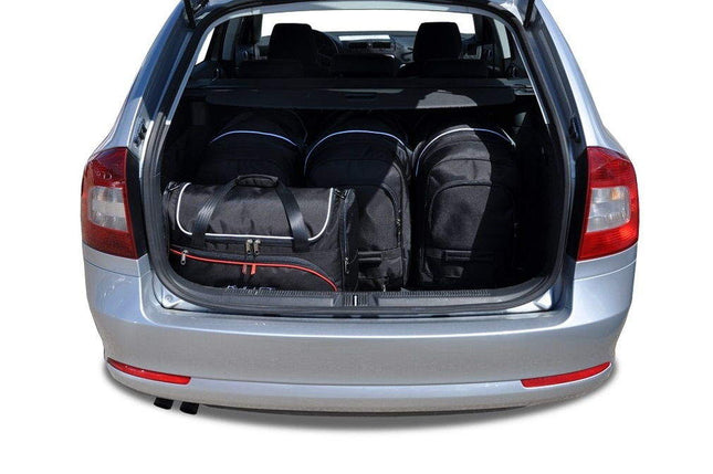Kjust Kjust Reistassenset voor Skoda Octavia stationwagen 2004-2009 - Set van 5 Tassen met 3 Roltassen en 2 Vliegtuigtassen Harvest Automotive 2