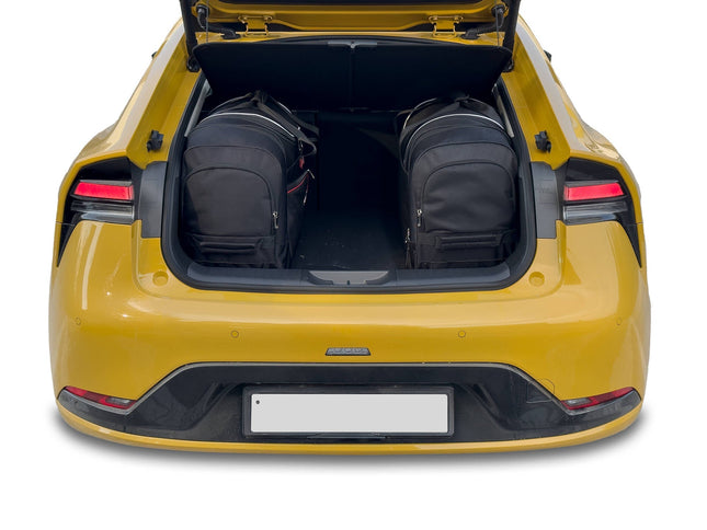 Kjust Kjust Reistassenset voor Toyota Prius 5-deurs vanaf 2023 - Set van 3 Tassen met 3 Roltassen Harvest Automotive 2