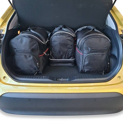 Kjust Kjust Reistassenset voor Toyota Yaris Cross vanaf 2021 - Set van 4 Tassen met 2 Roltassen en 2 Sporttassen Harvest Automotive 6