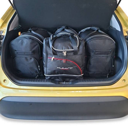 Kjust Kjust Reistassenset voor Toyota Yaris Cross vanaf 2021 - Set van 4 Tassen met 2 Roltassen en 2 Sporttassen Harvest Automotive 5