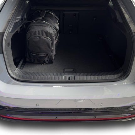 Kjust Kjust Reistassenset voor Volkswagen ID.7 vanaf 2023 - Set van 5 Tassen met 3 Roltassen en 2 Vliegtuigtassen Harvest Automotive 5