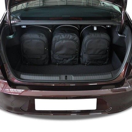 Kjust Kjust Reistassenset voor Volkswagen Passat Sedan 2014-2024 - Set van 5 Tassen met 3 Roltassen en 2 Sporttassen Harvest Automotive 3