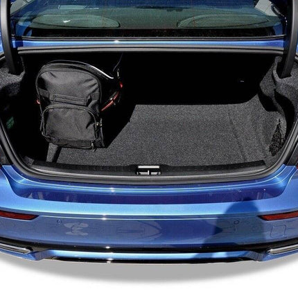 Kjust Kjust Reistassenset voor Volvo S60 Sedan 2019-2024 - Set van 5 Tassen met 3 Roltassen en 2 Vliegtuigtassen Harvest Automotive 5