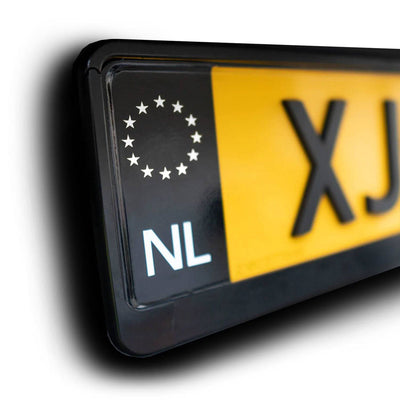 Nederlands Kenteken Sticker voor Europese Nummerborden Zwart-Wit (set)