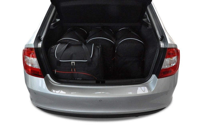 Kjust Reistassenset voor Skoda Rapid 5-deurs vanaf 2012 - Set van 5 Tassen met 3 Roltassen en 2 Sporttassen