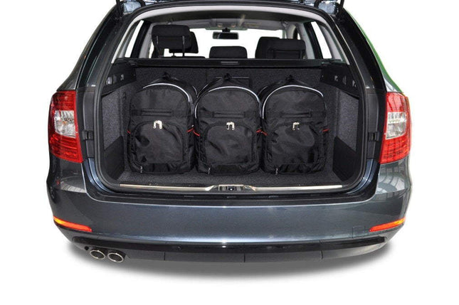 Kjust Reistassenset voor Skoda Superb stationwagen 2009-2015 - Set van 5 Tassen met 3 Roltassen en 2 Sporttassen