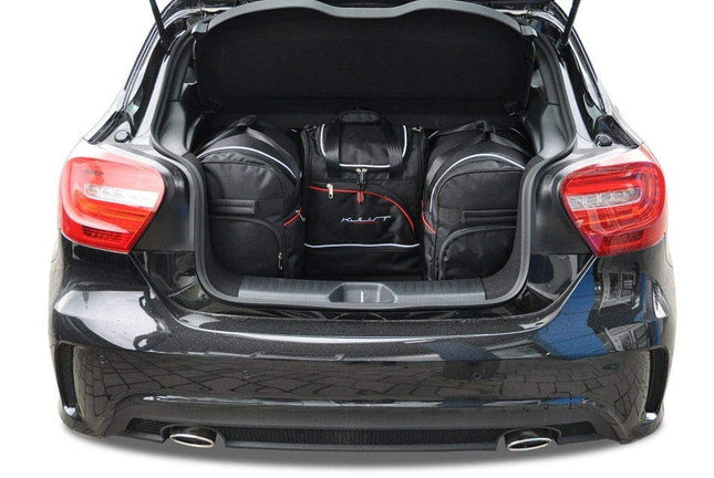 Kjust Reistassenset voor Mercedes Benz A-Klasse 5-deurs 2012-2018 - Set van 4 Tassen met 2 Roltassen 1 Sporttas en 1 Vliegtuigtas