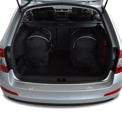 Kjust Reistassenset voor Skoda Octavia stationwagen 2013-2020 - Set van 5 Tassen met 3 Roltassen en 2 Sporttassen