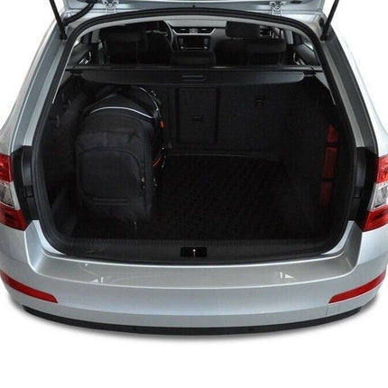 Kjust Reistassenset voor Skoda Octavia stationwagen 2013-2020 - Set van 5 Tassen met 3 Roltassen en 2 Vliegtuigtassen
