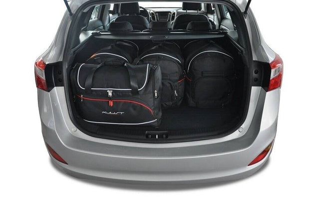 Kjust Reistassenset voor Hyundai i30 Tourer 2012-2017 - Set van 5 Tassen met 3 Roltassen en 2 Vliegtuigtassen