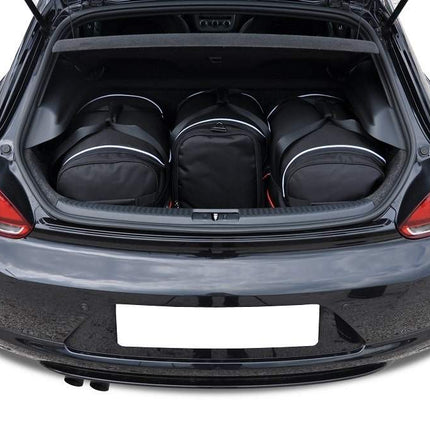 Kjust Reistassenset voor Volkswagen Scirocco 2008-2017 - Set van 4 Tassen met 2 Roltassen 1 Sporttas en 1 Vliegtuigtas