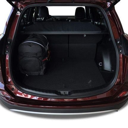 Kjust Reistassenset voor Toyota RAV 4 5-deurs 2013-2019 - Set van 5 Tassen met 3 Roltassen en 2 Vliegtuigtassen